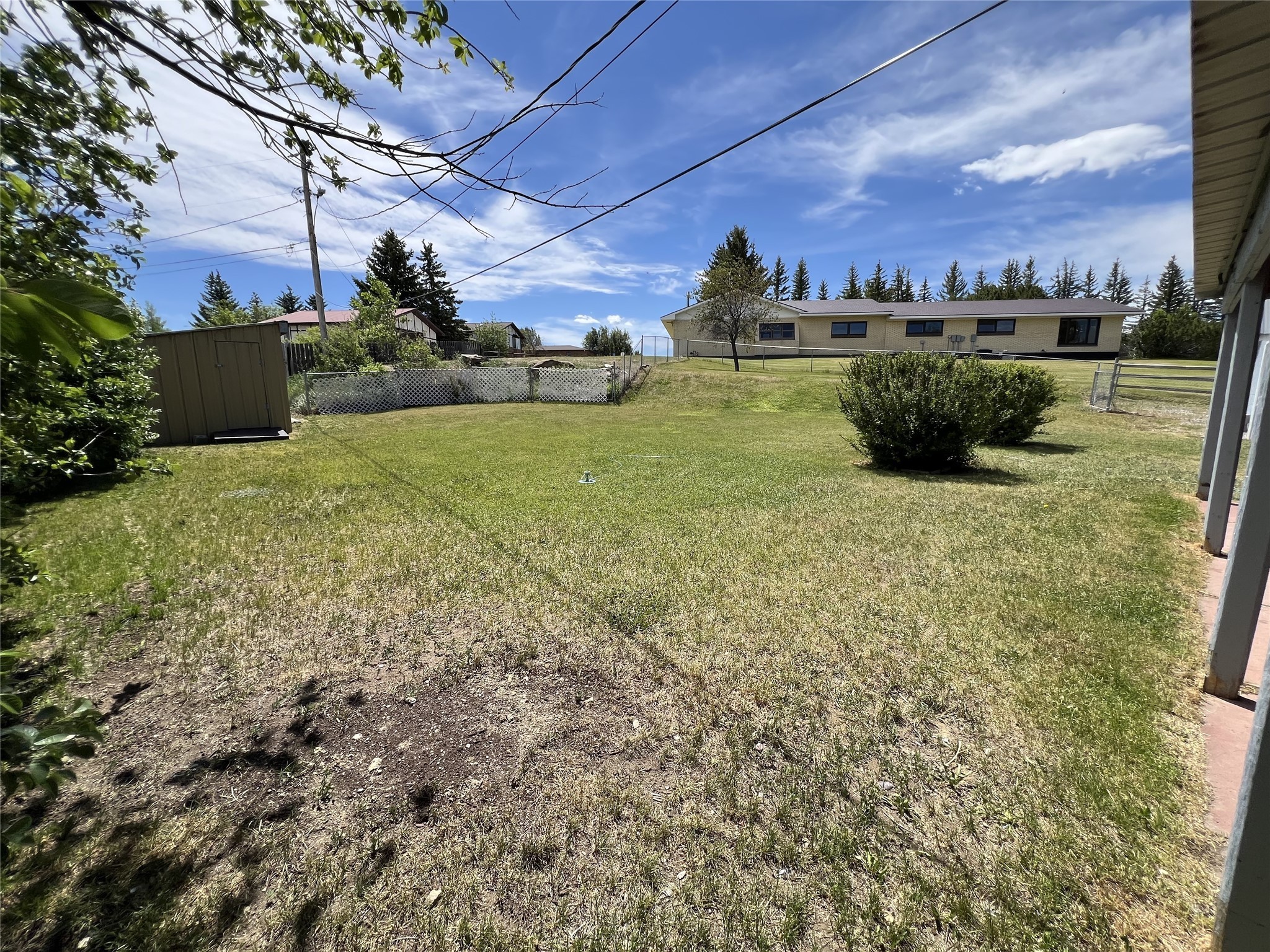 109 10th Avenue SE