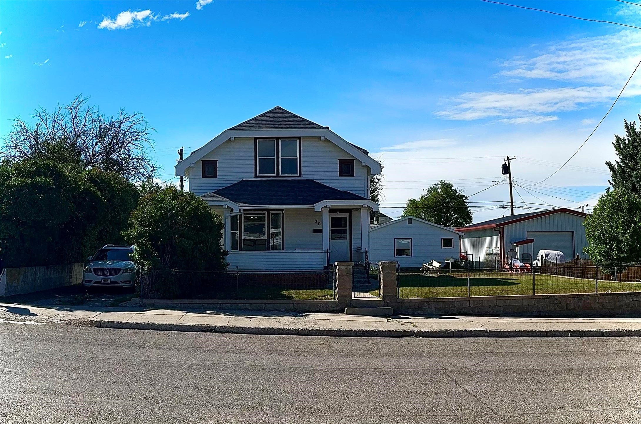 30 2nd Avenue SE