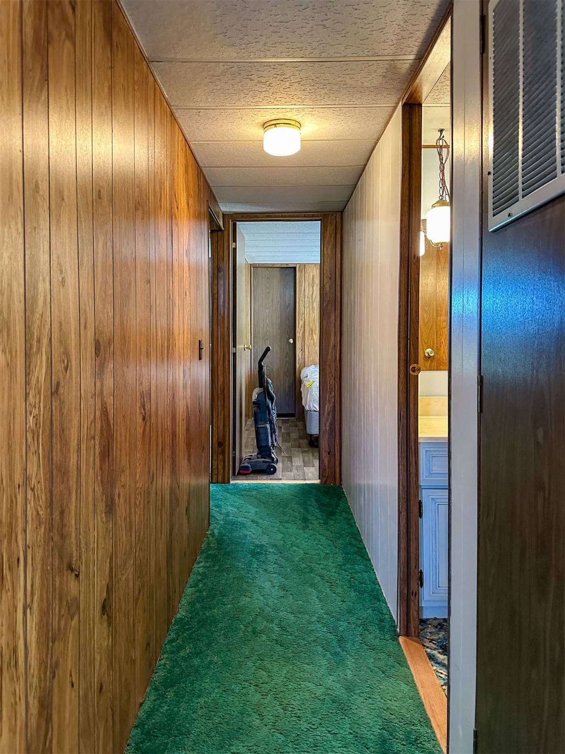 596 Upper Millegan Road