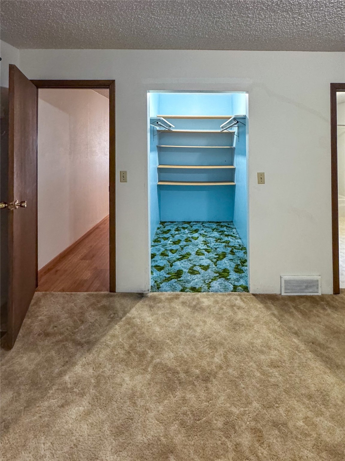2 Robinson Street 5 LOTS
