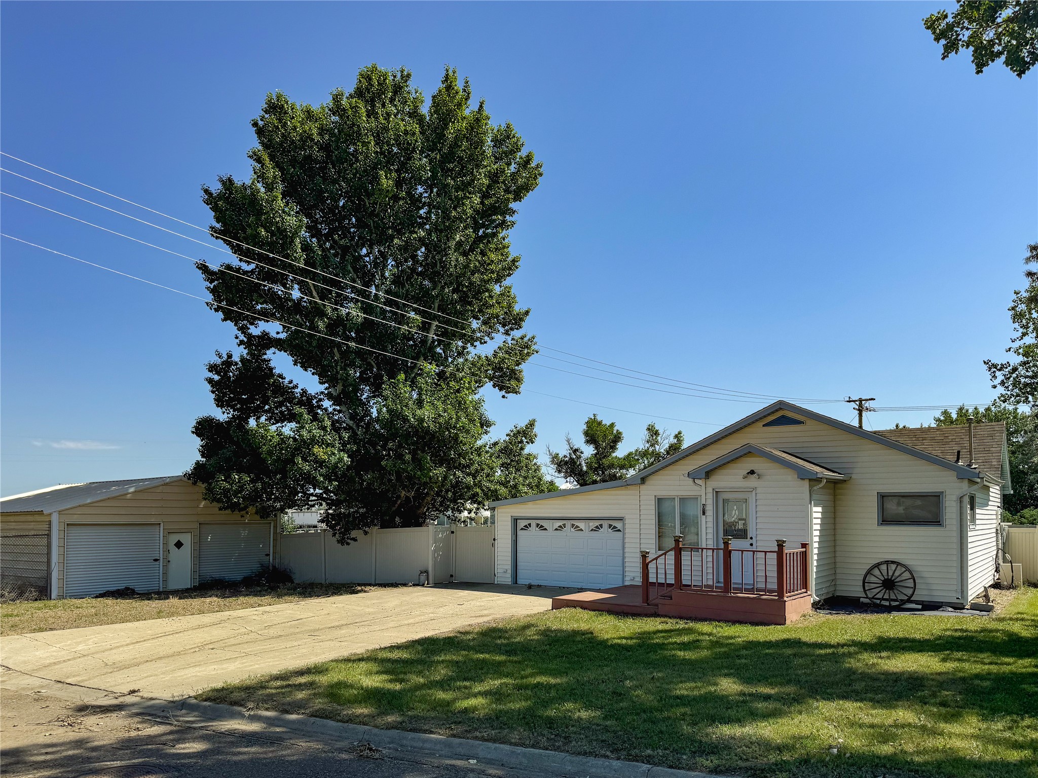 2 Robinson Street 5 LOTS