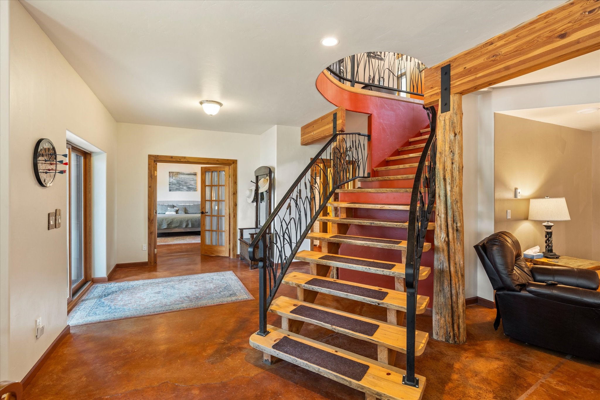 1600 Rogers Lane