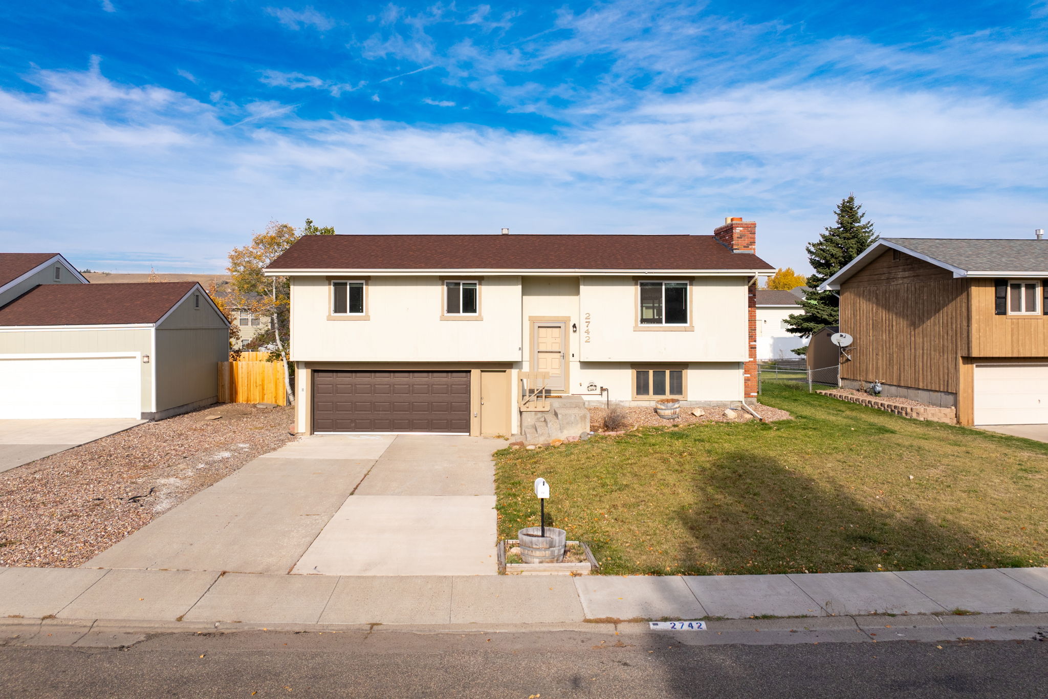 2742 Delmar Drive