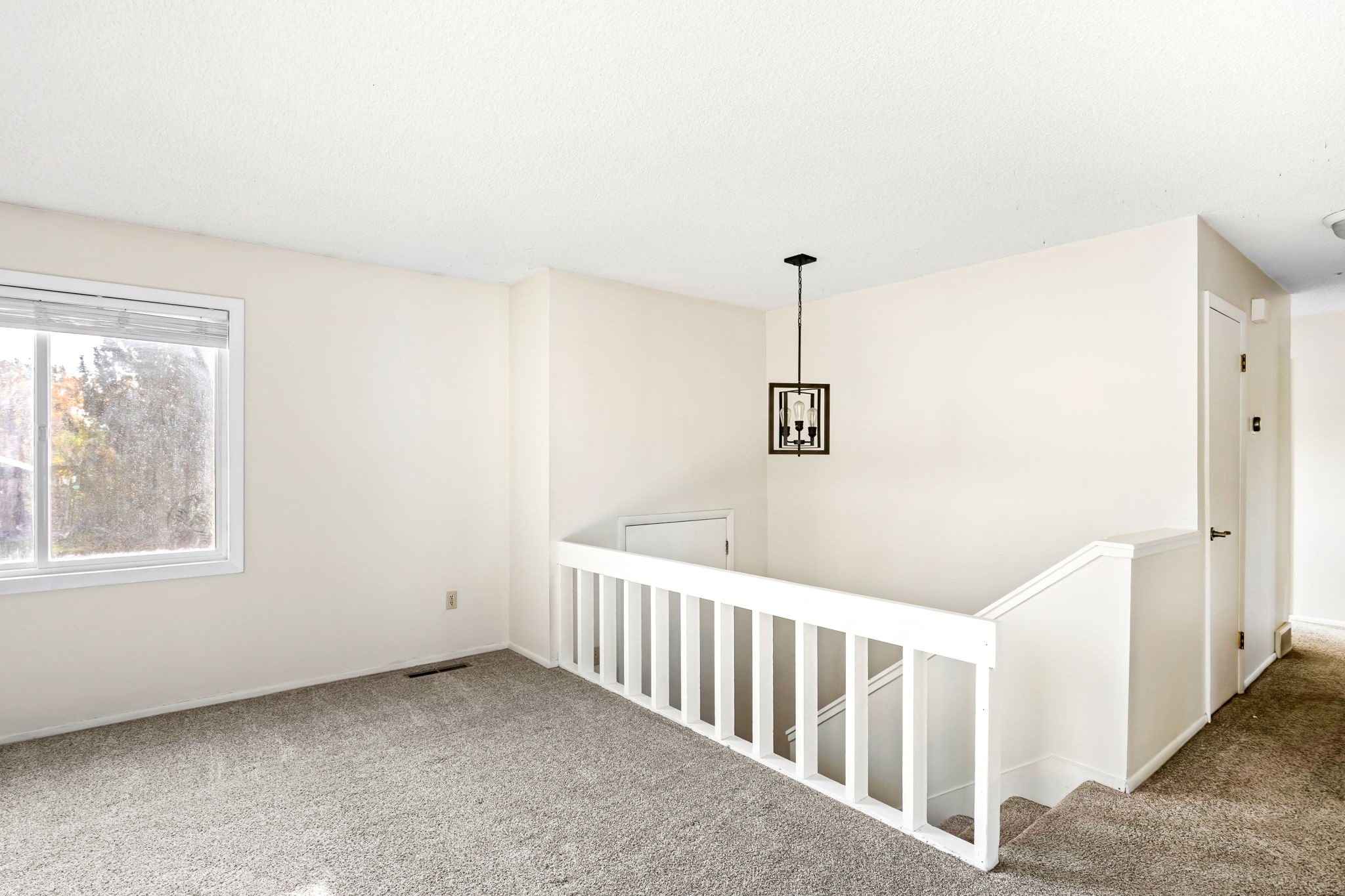 2742 Delmar Drive