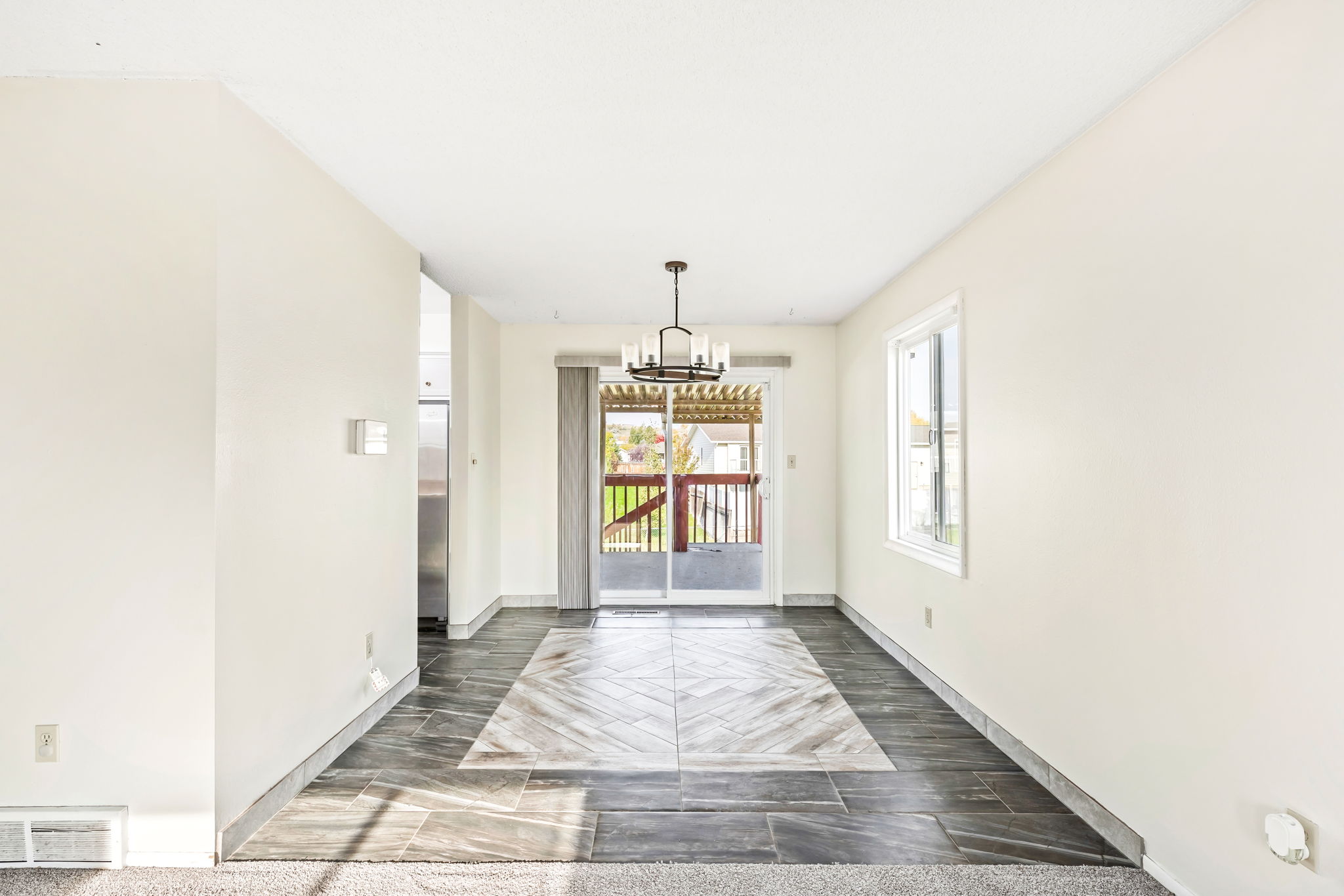 2742 Delmar Drive