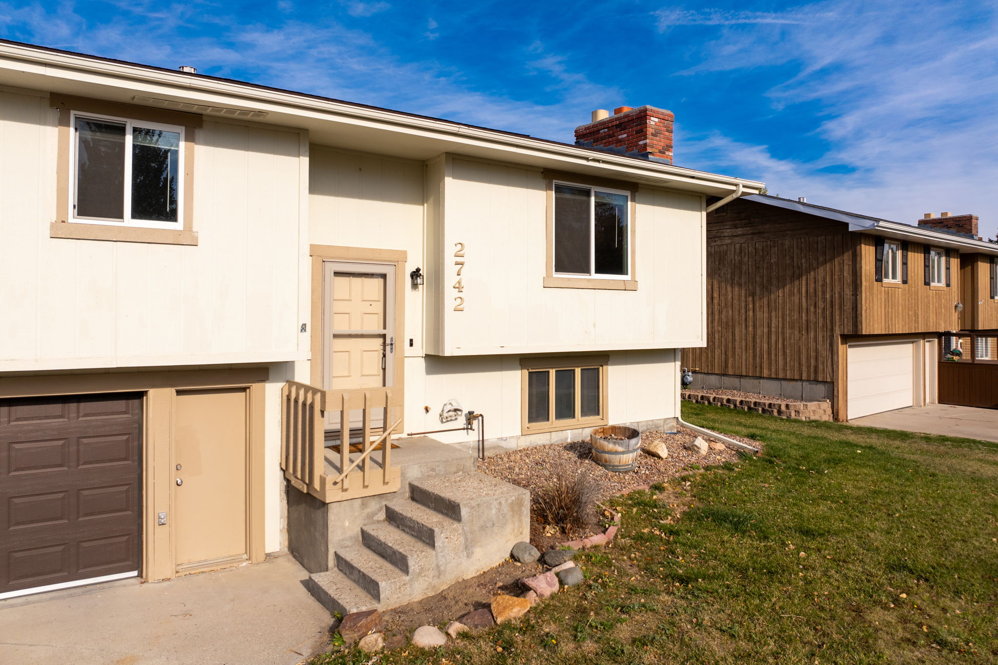 2742 Delmar Drive