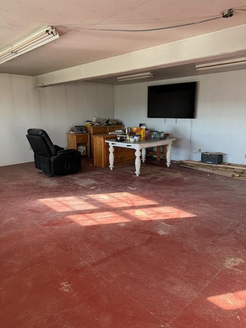 1270 2nd Road NE