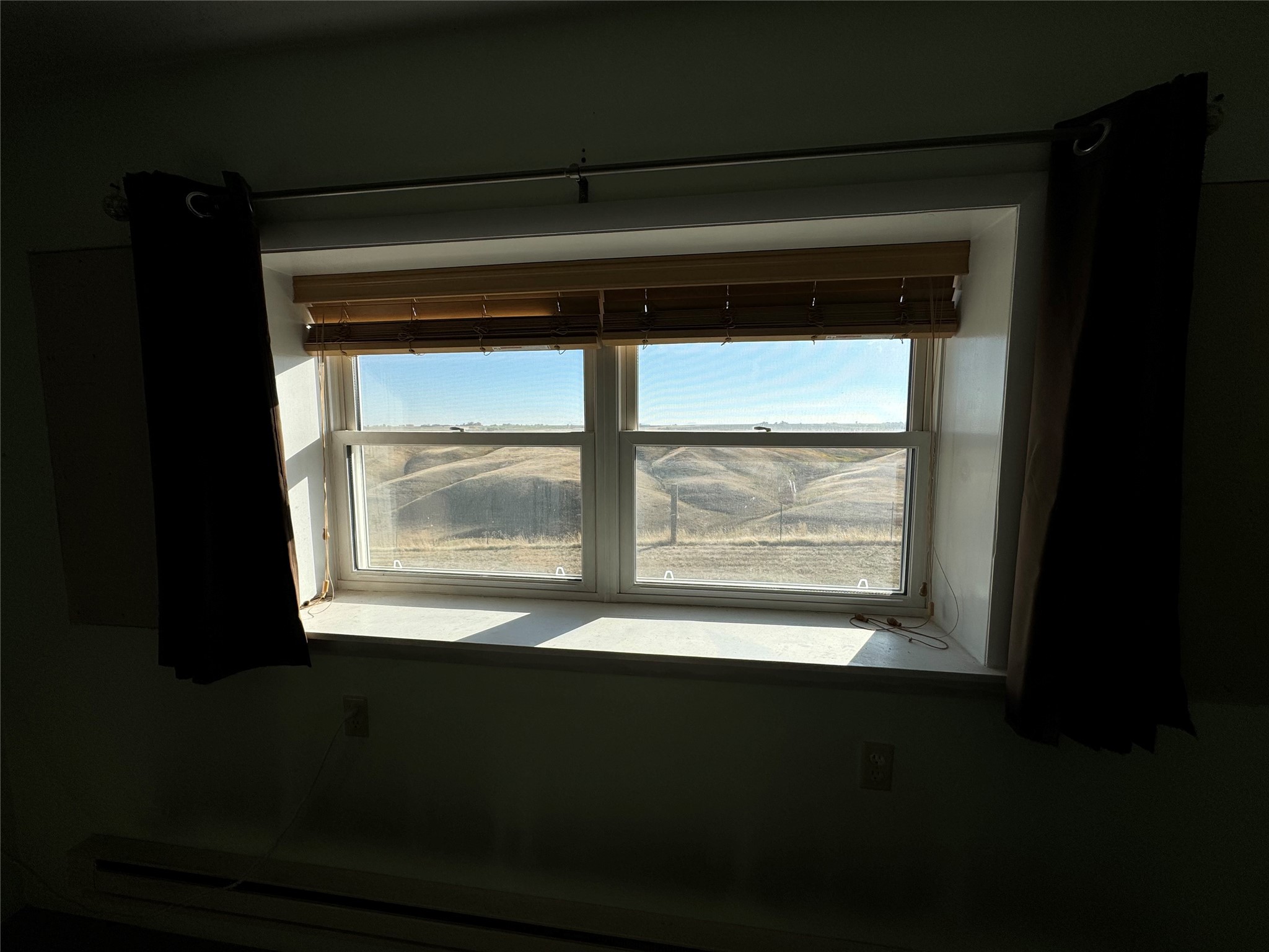 1270 2nd Road NE