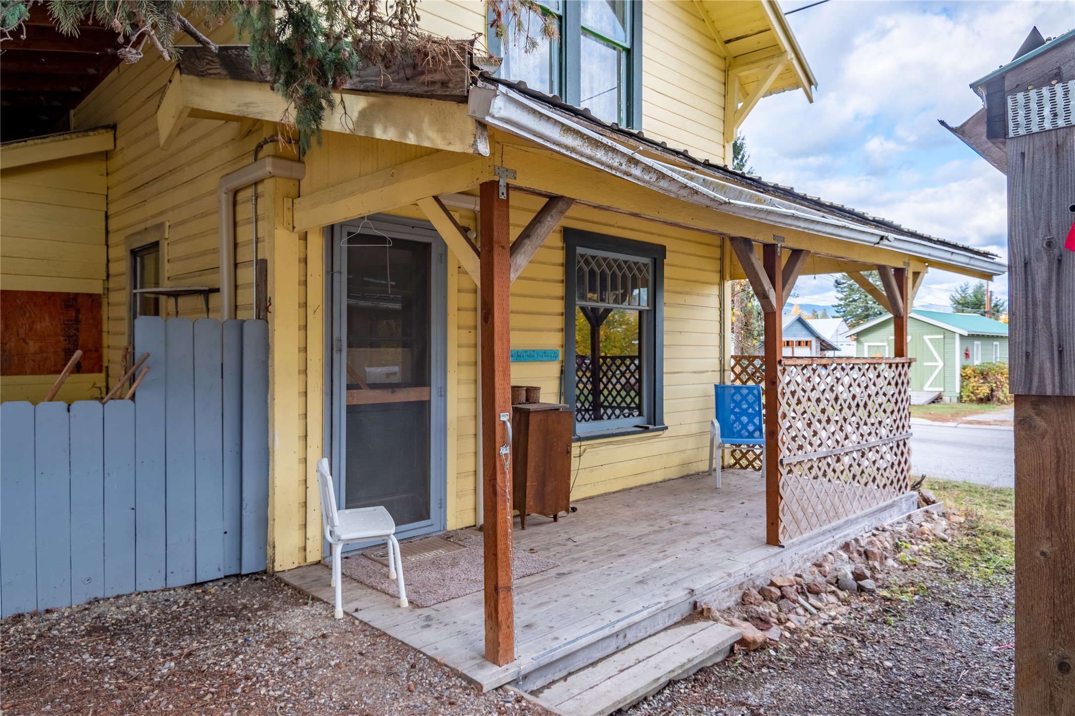 211 E Cedar Street