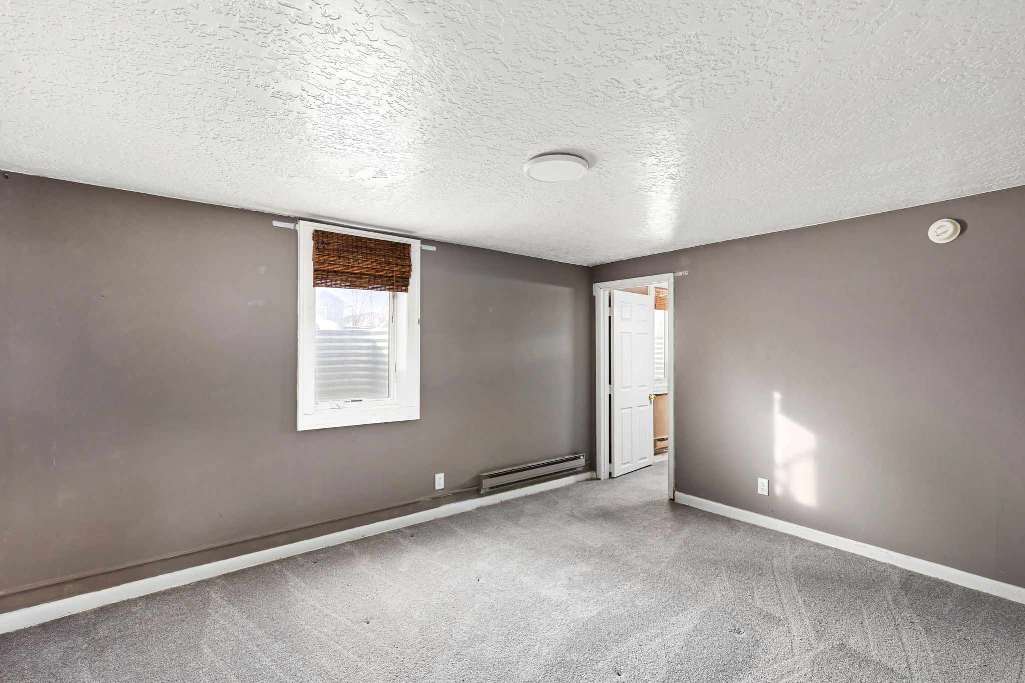 213 8th Street S