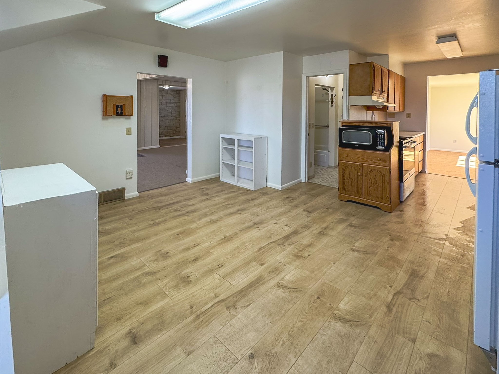 123 W Jefferson Avenue