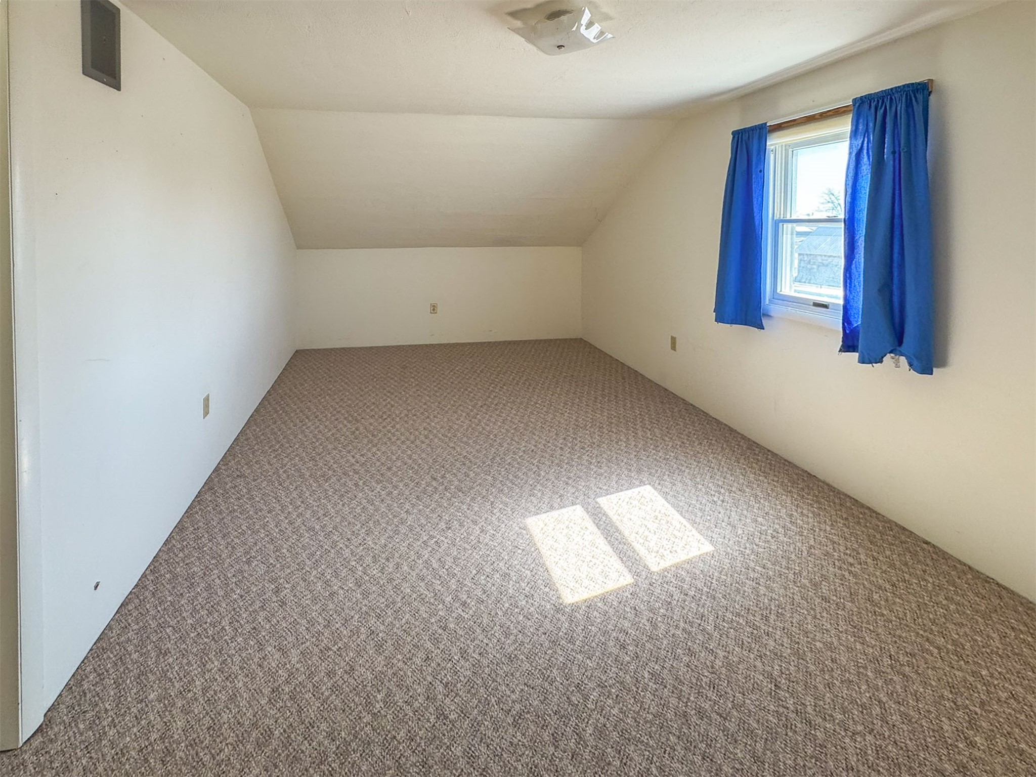 123 W Jefferson Avenue