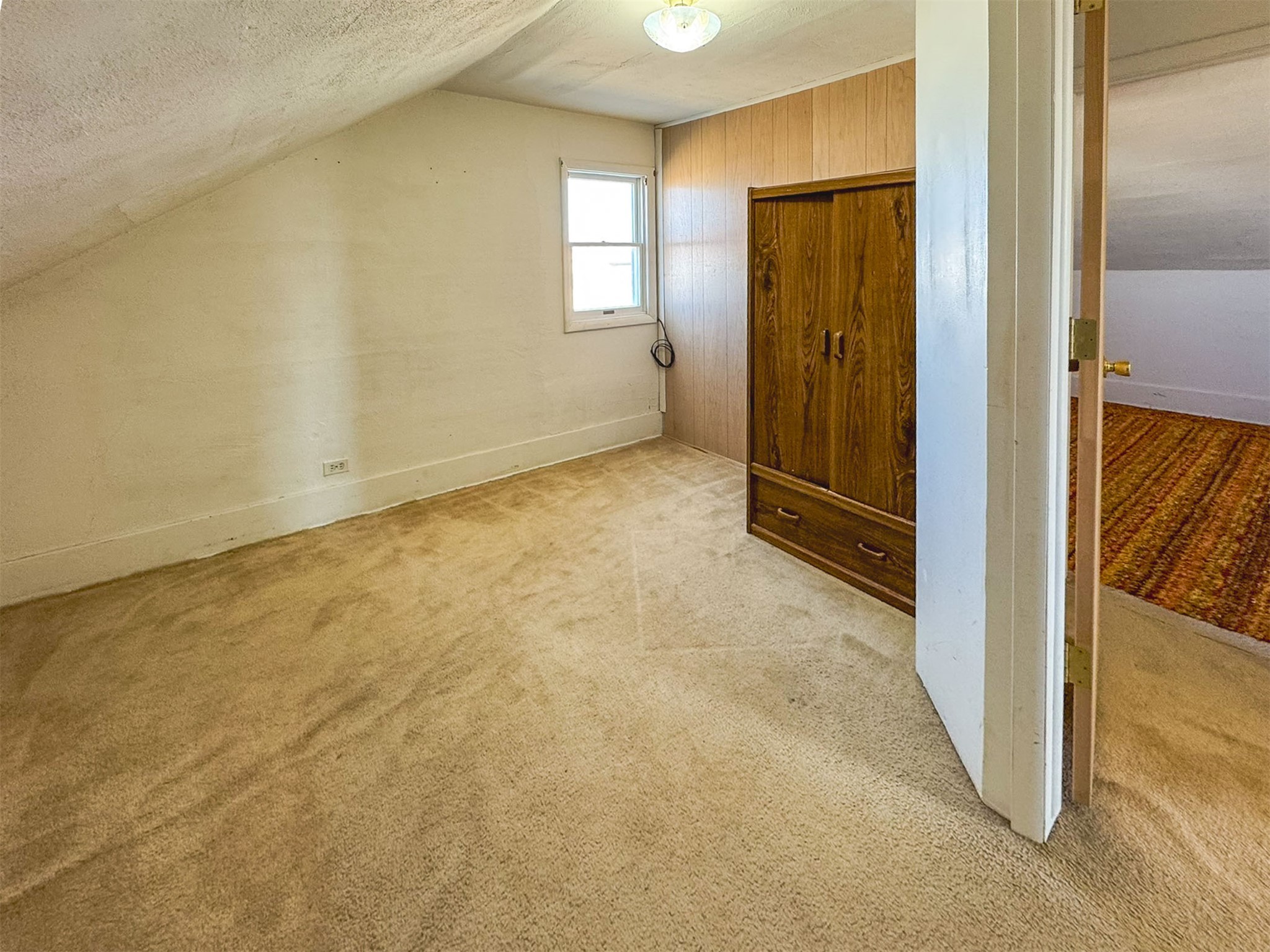 123 W Jefferson Avenue