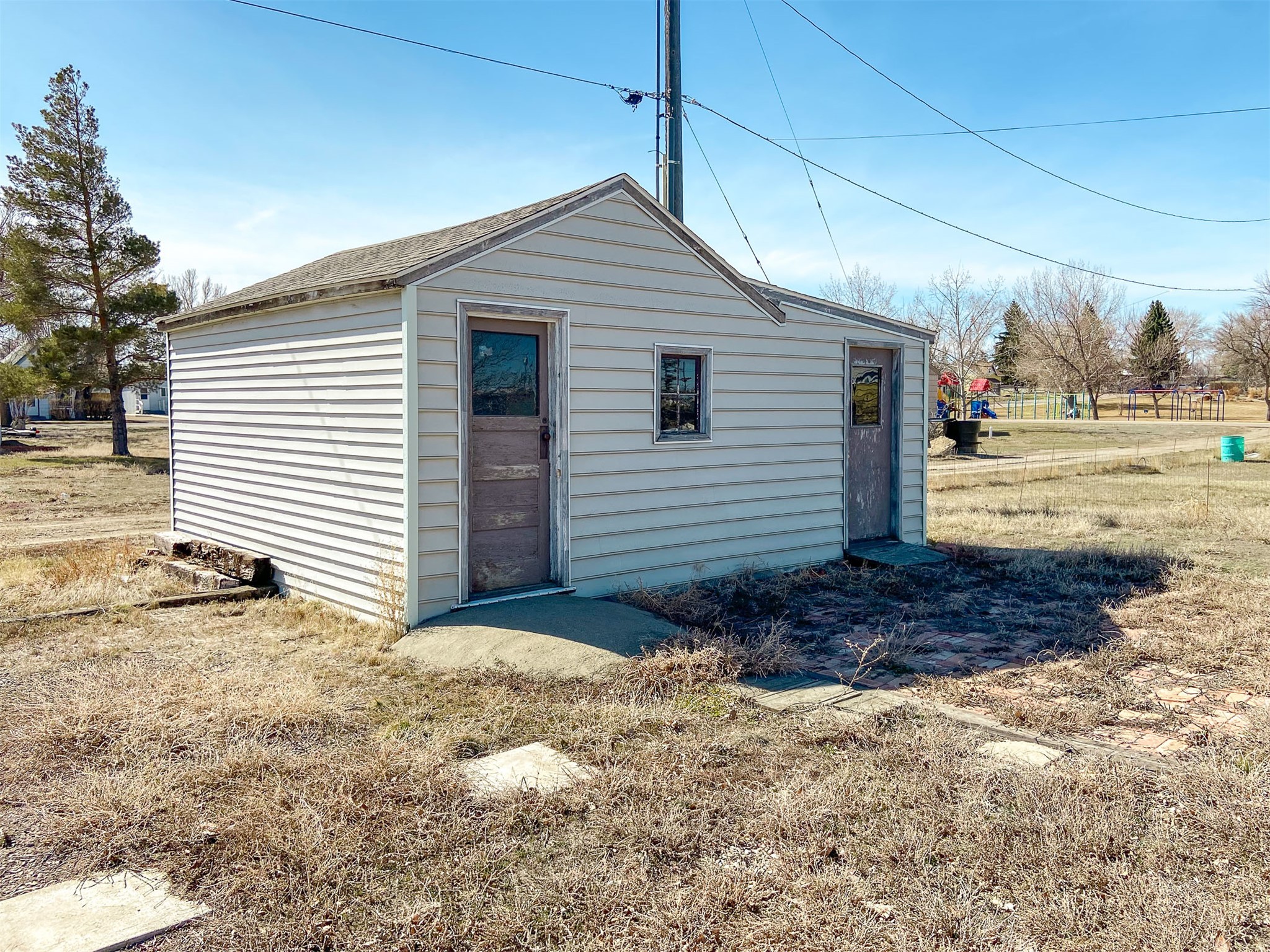 123 W Jefferson Avenue