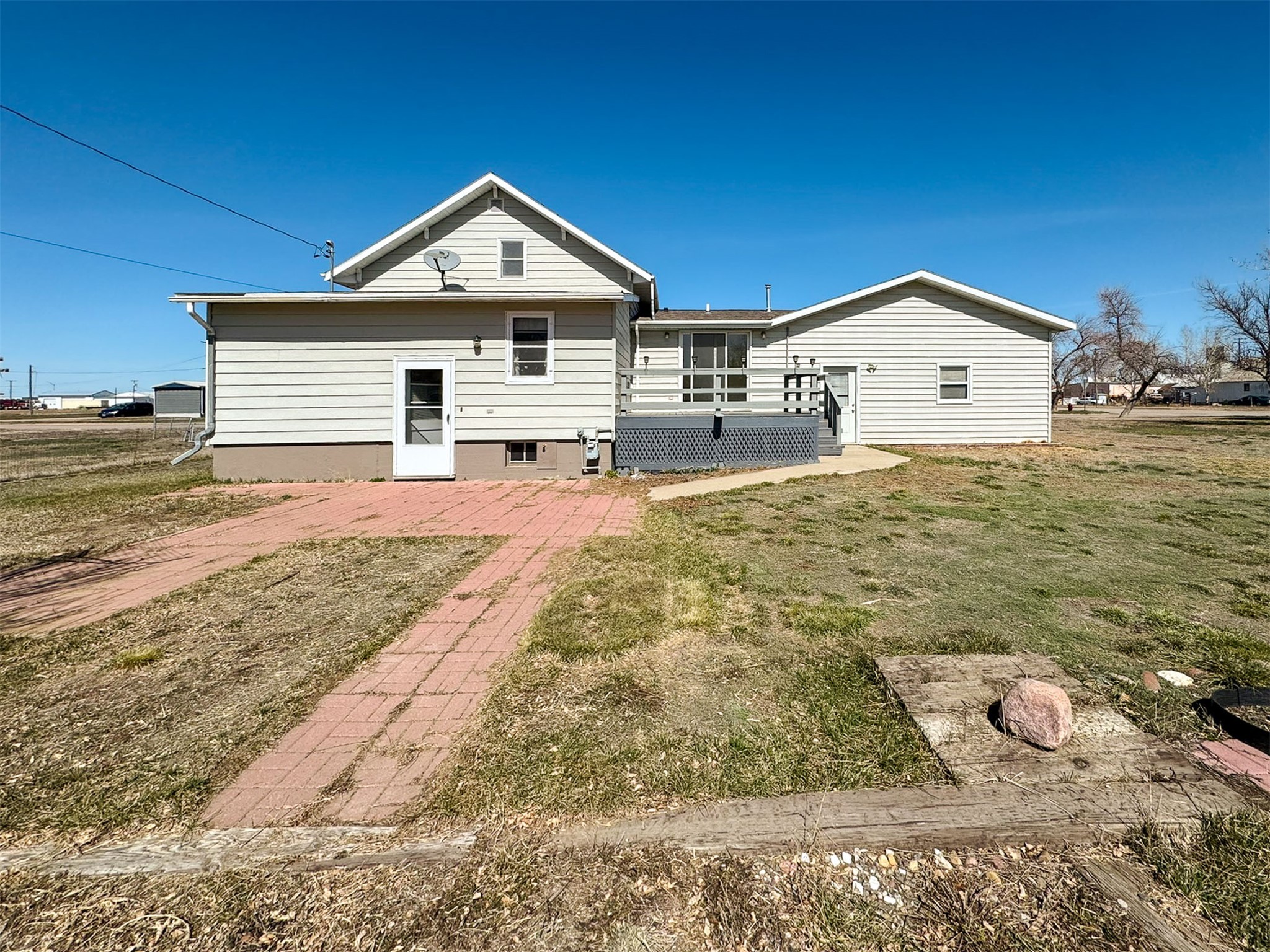 123 W Jefferson Avenue