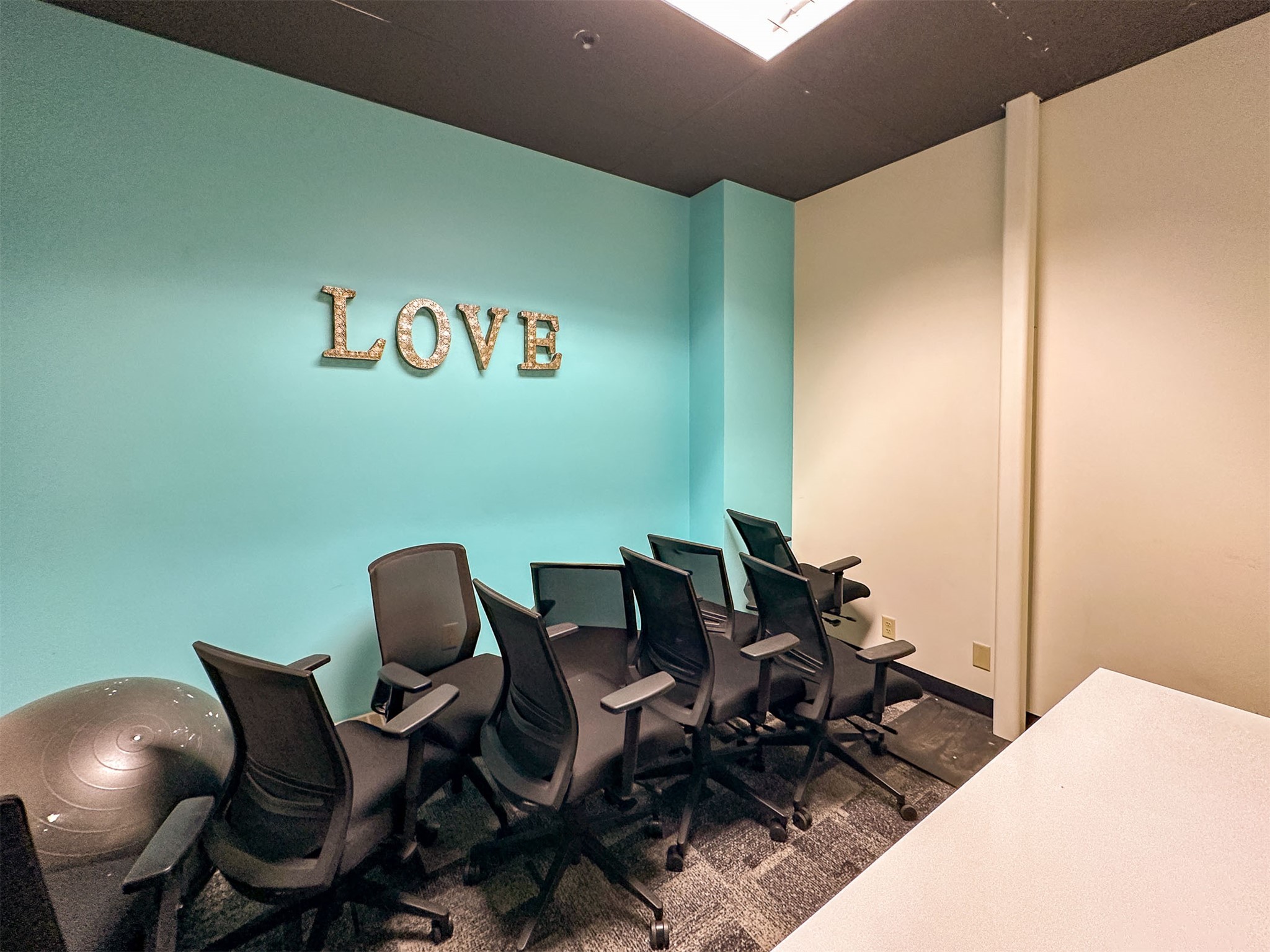 410 Central Avenue Area 2.1