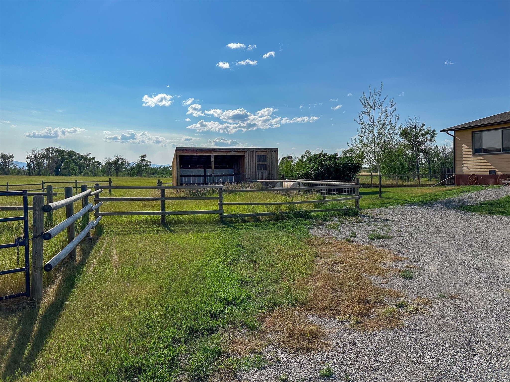 308 Creek Road