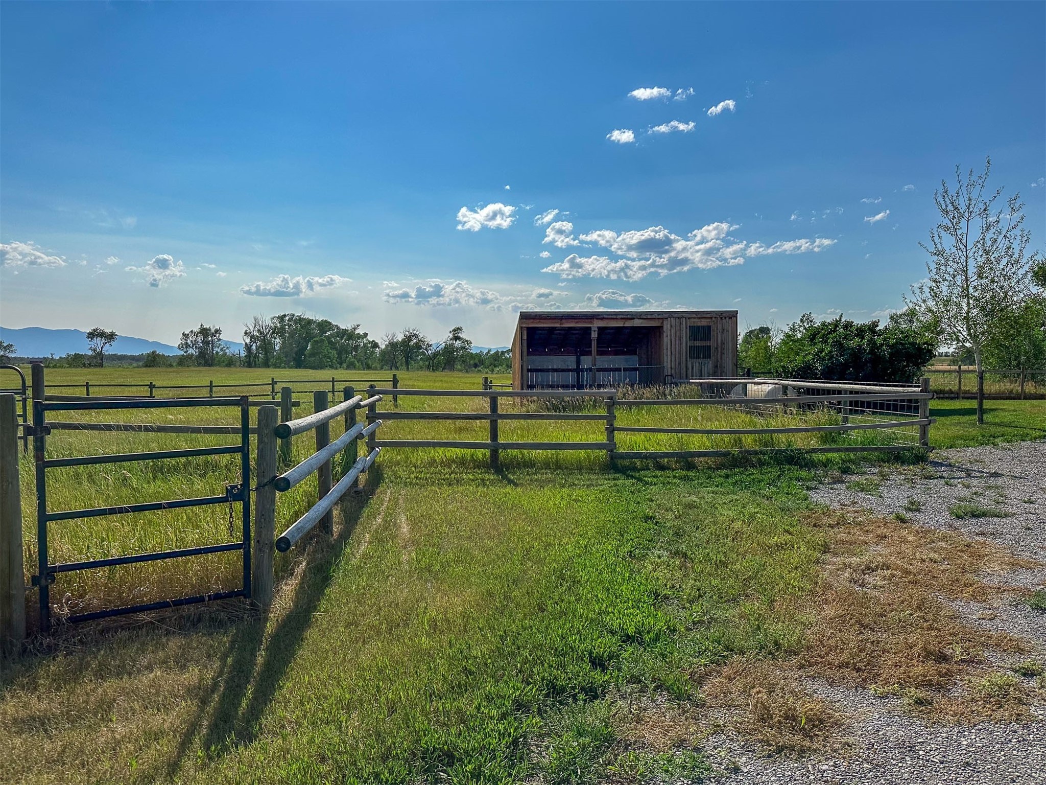 308 Creek Road