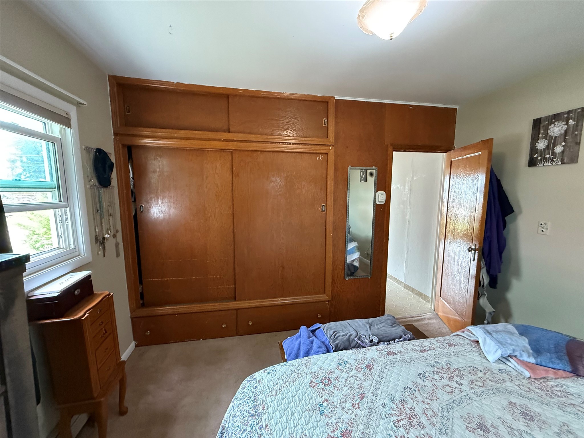 121 8th Avenue SE