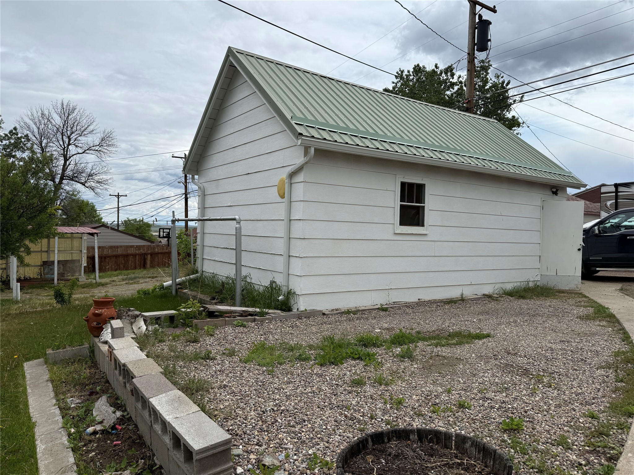 121 8th Avenue SE