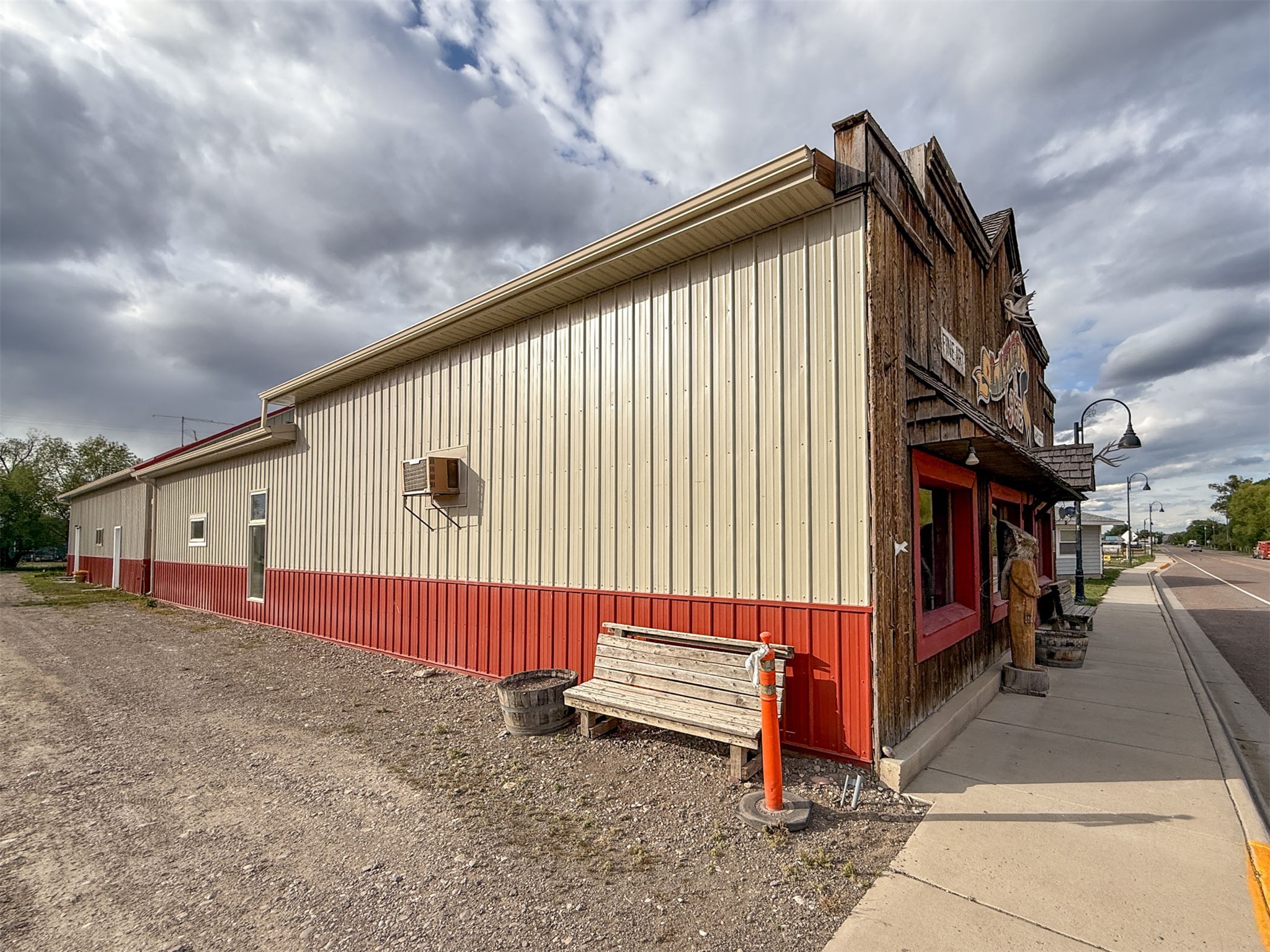 122 Main Street A