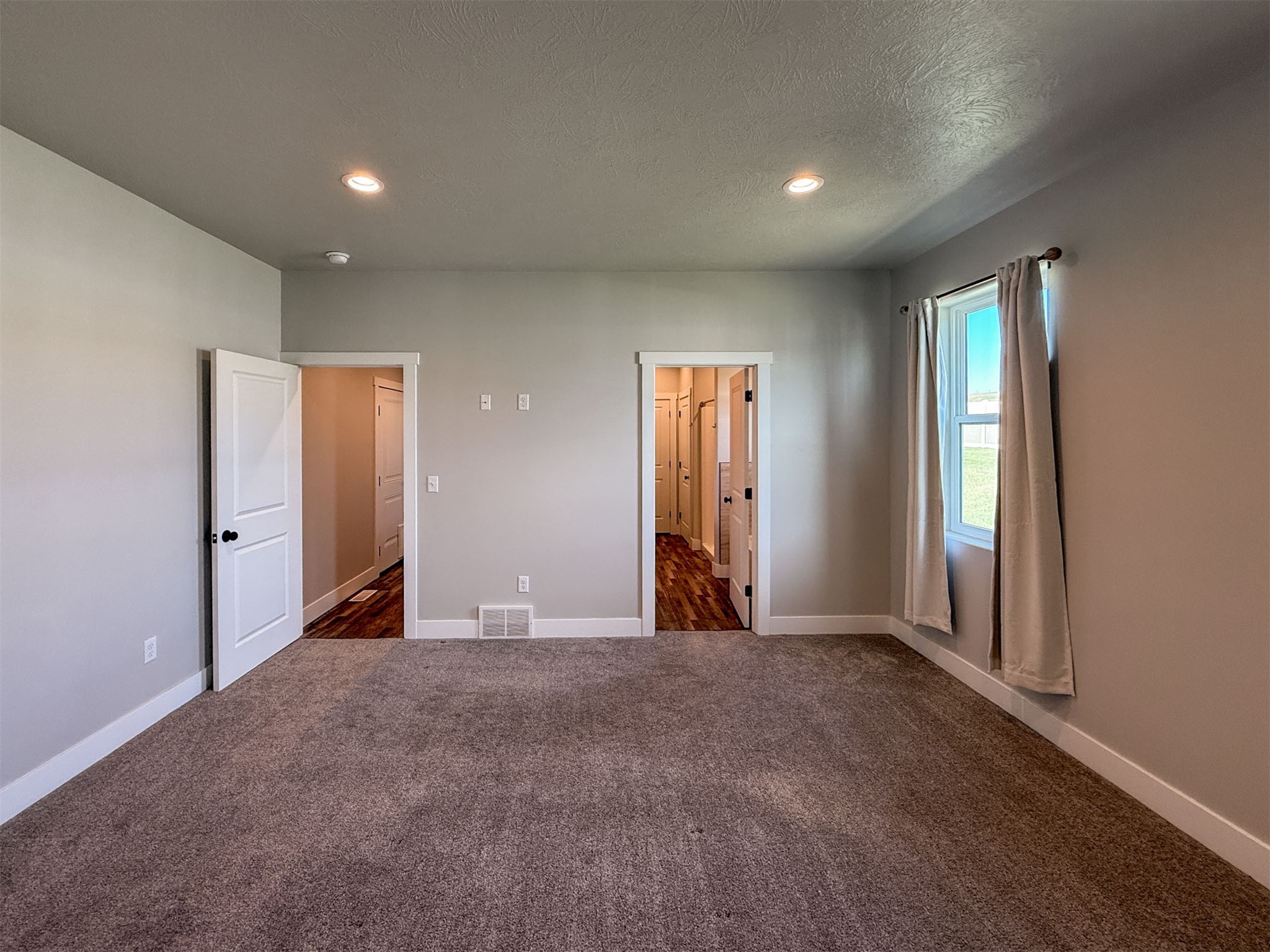 502 Mountain View Drive