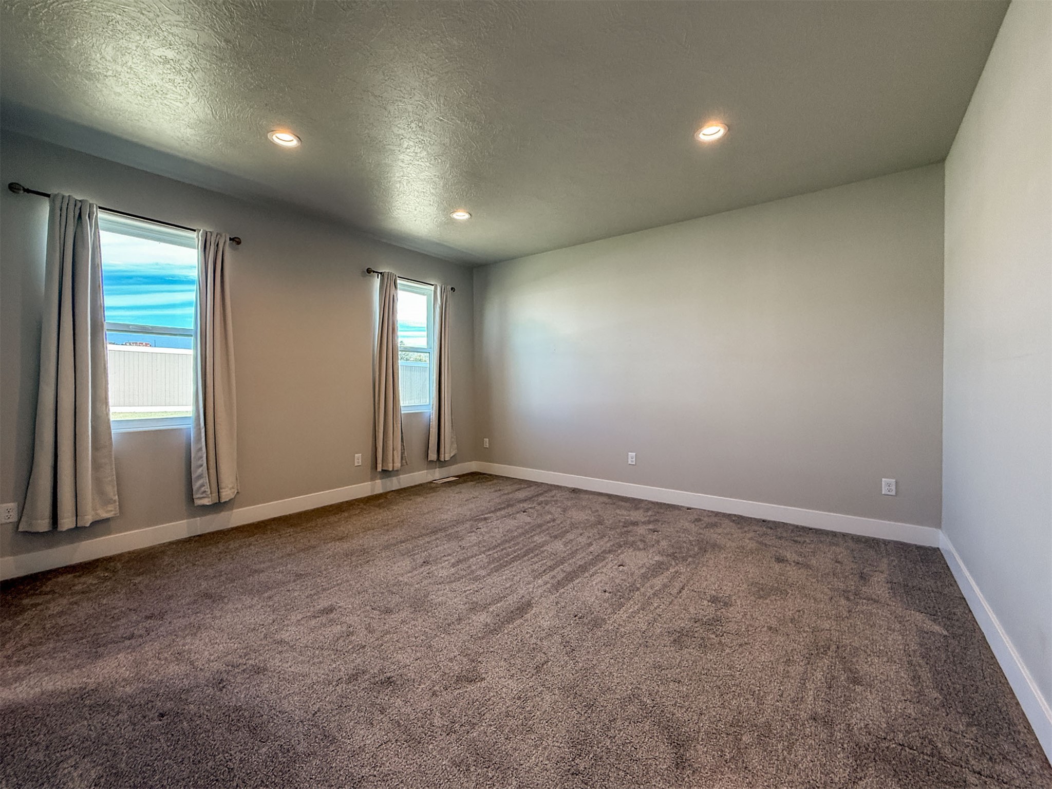 502 Mountain View Drive