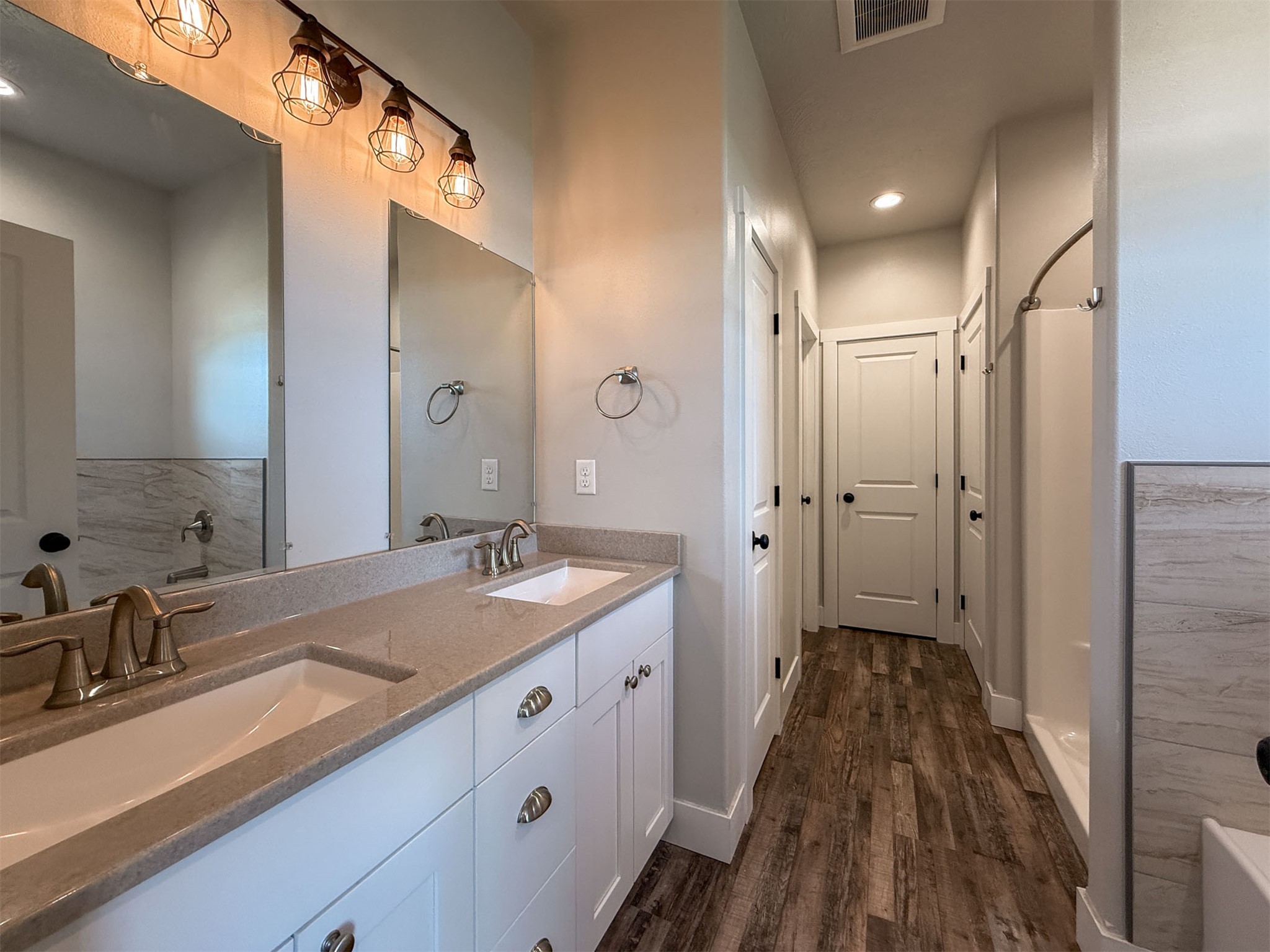 502 Mountain View Drive