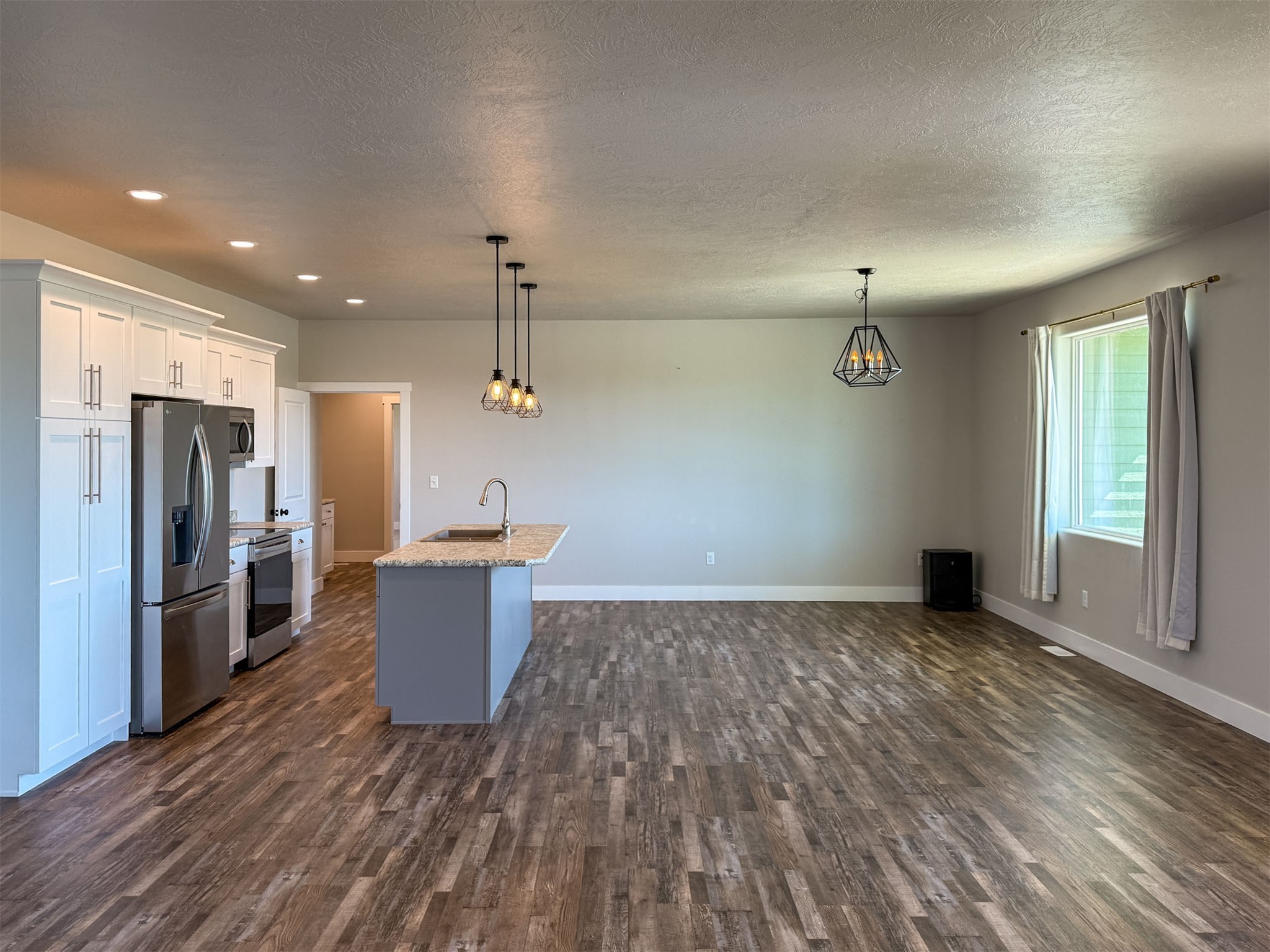 502 Mountain View Drive