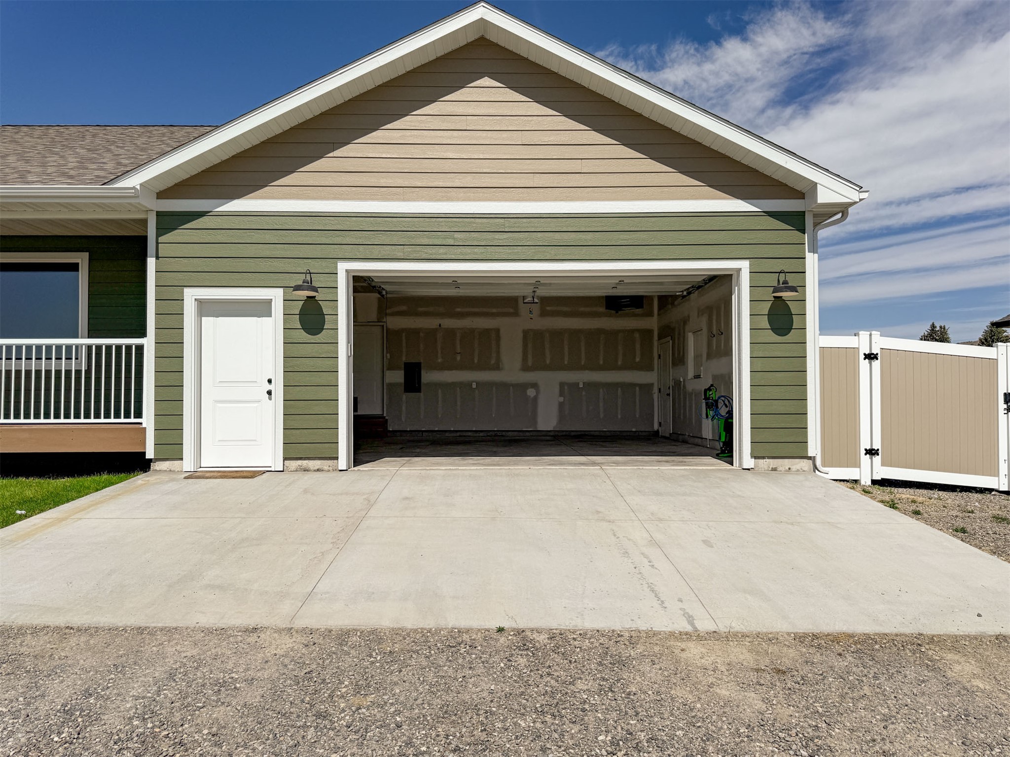 502 Mountain View Drive