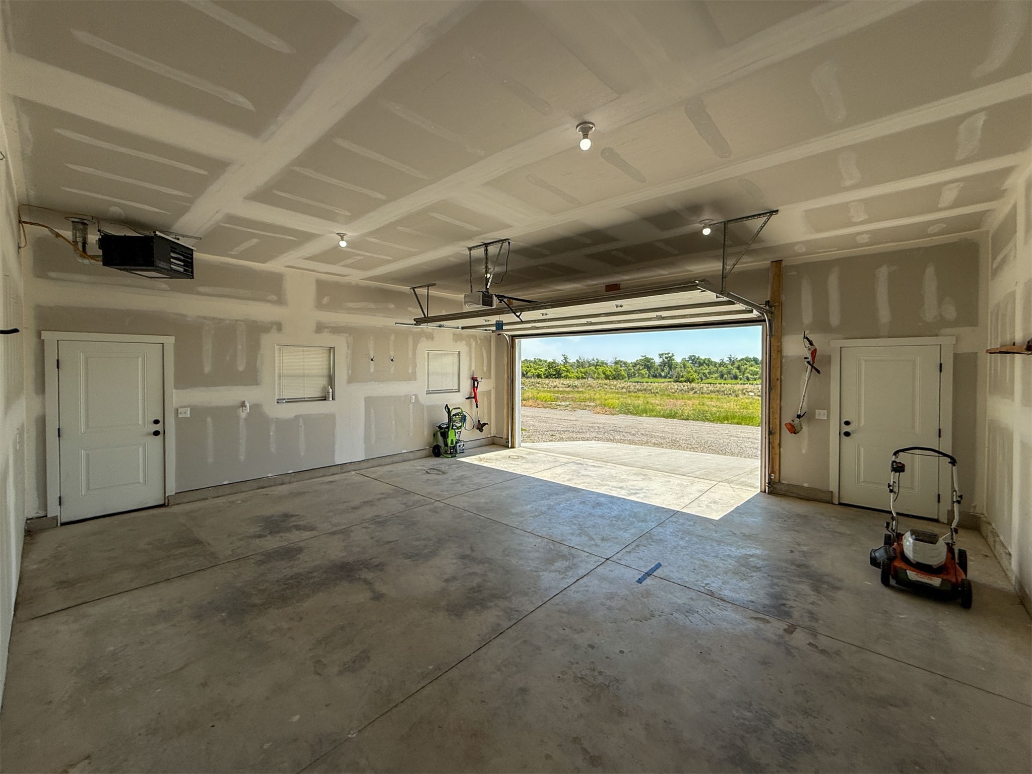 502 Mountain View Drive