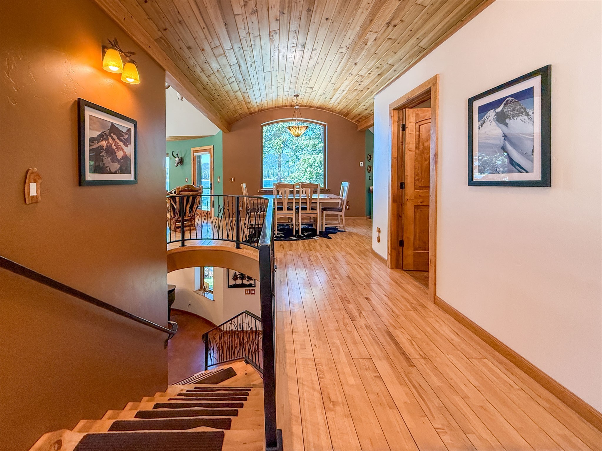1600 Rogers Lane
