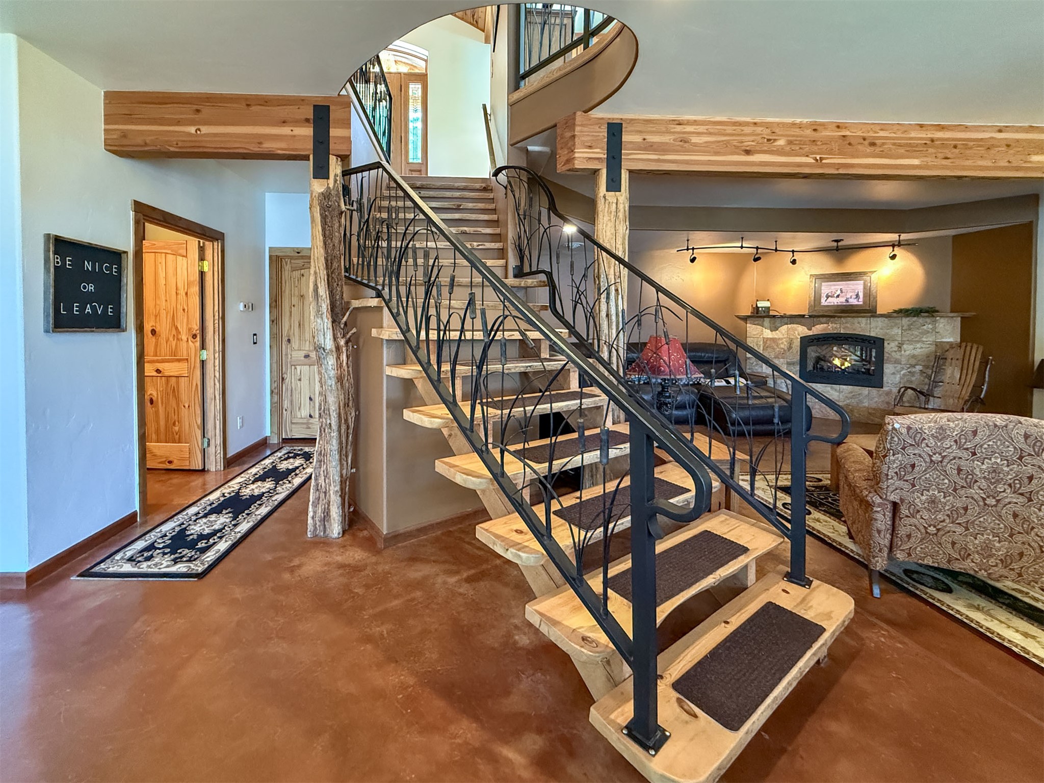 1600 Rogers Lane
