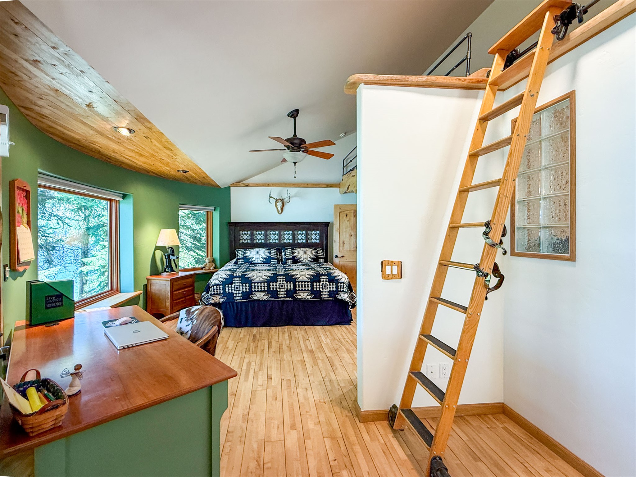 1600 Rogers Lane