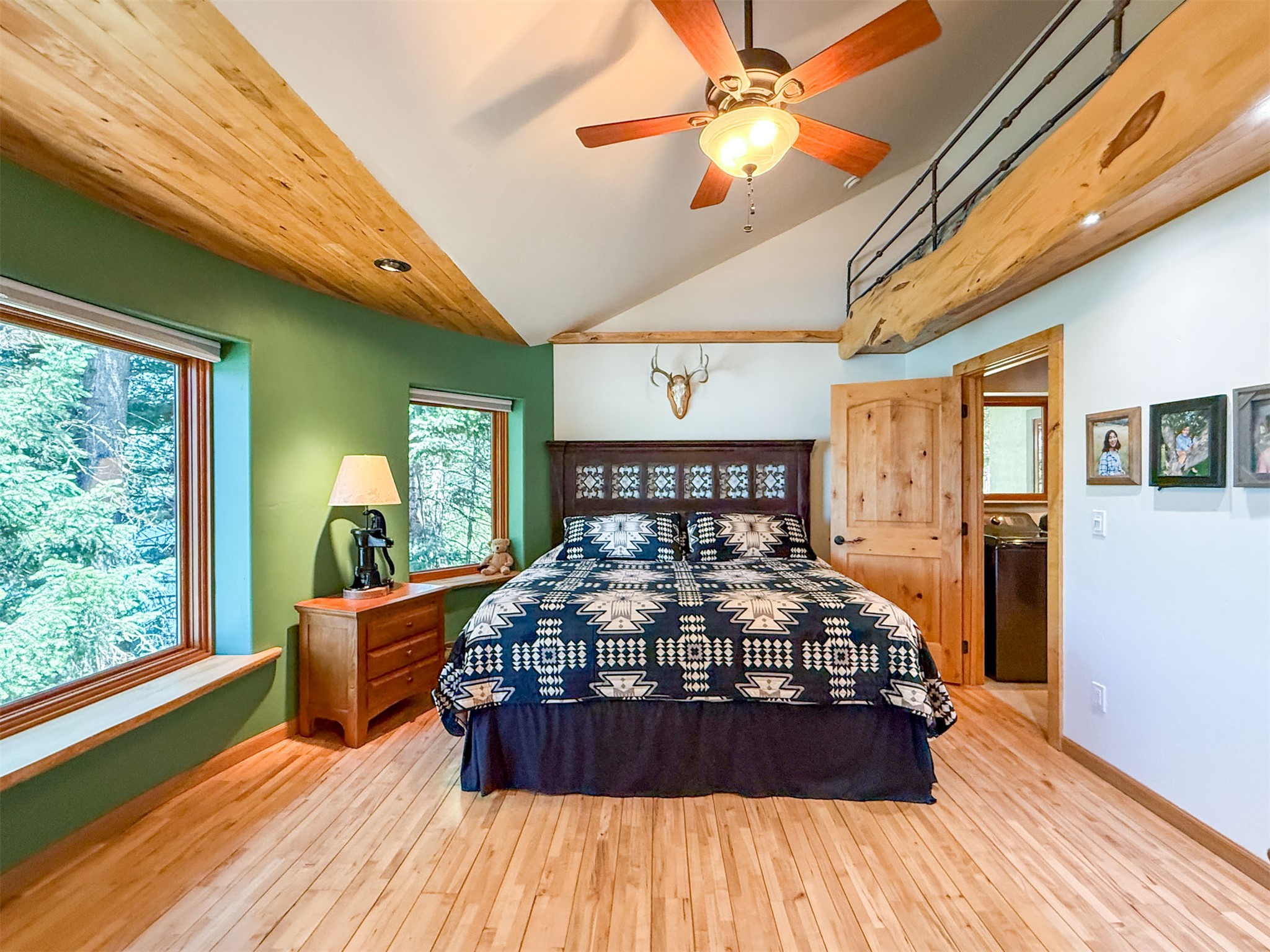1600 Rogers Lane