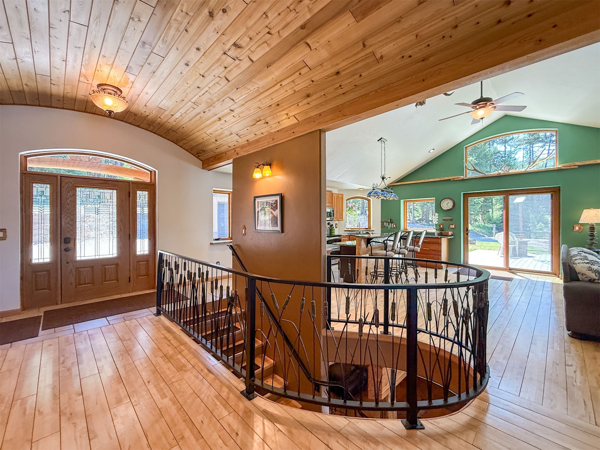 1600 Rogers Lane