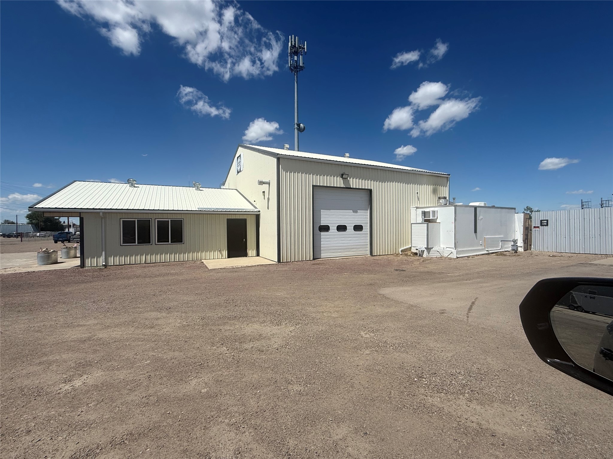 315 E Railroad Street