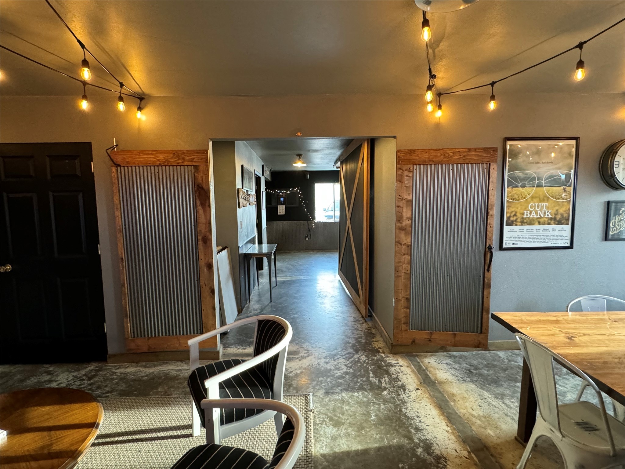 315 E Railroad Street