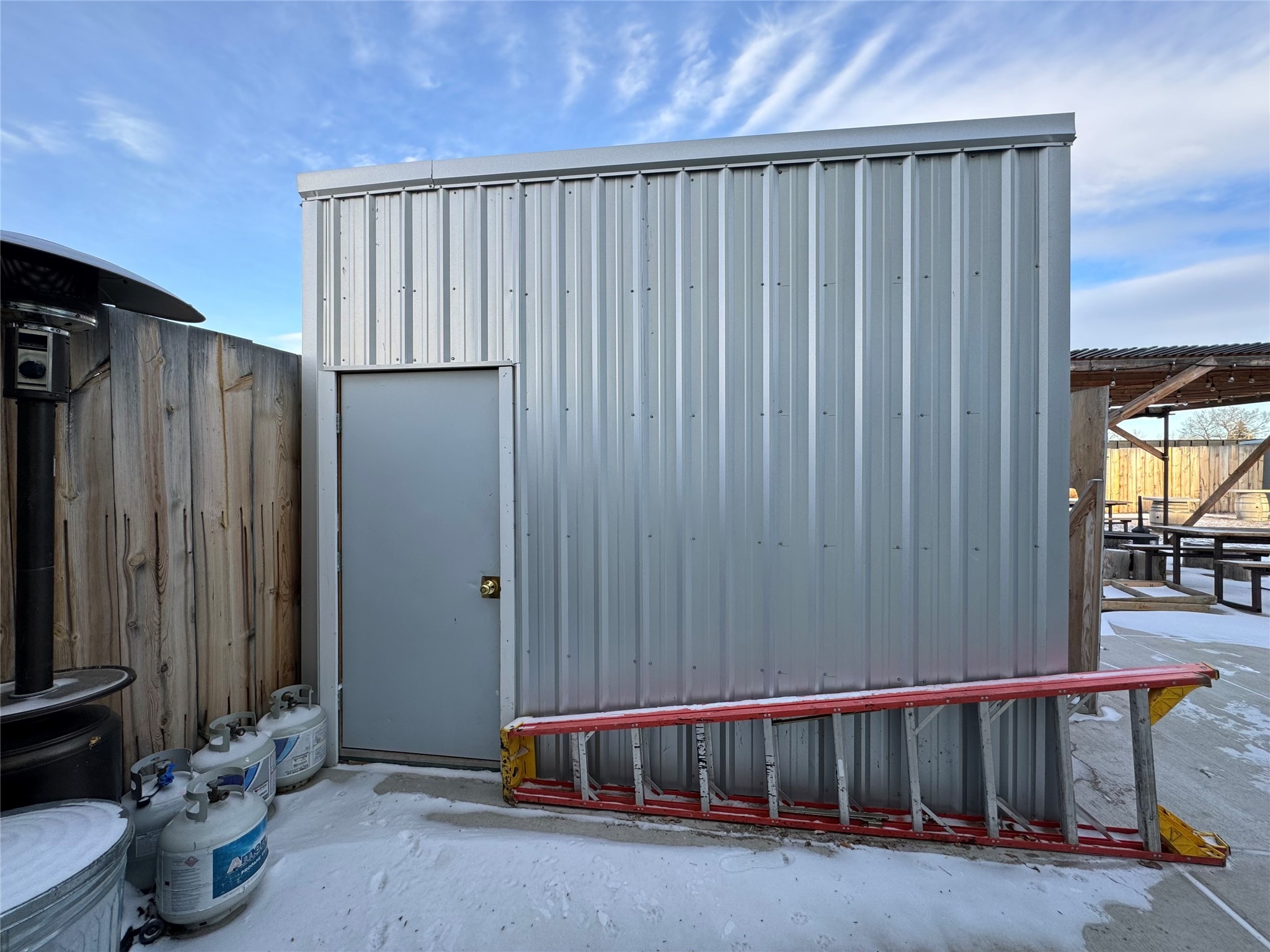 315 E Railroad Street