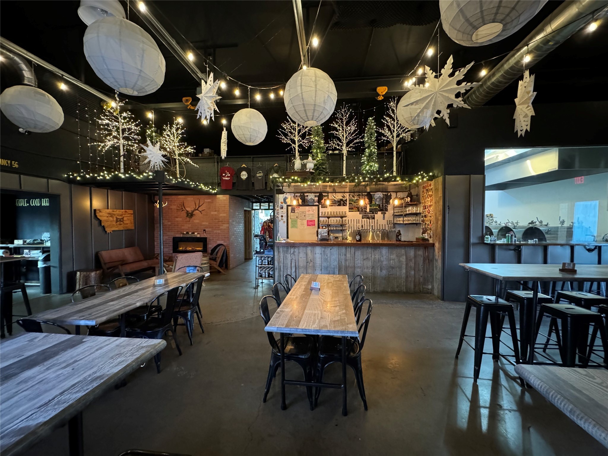 315 E Railroad Street