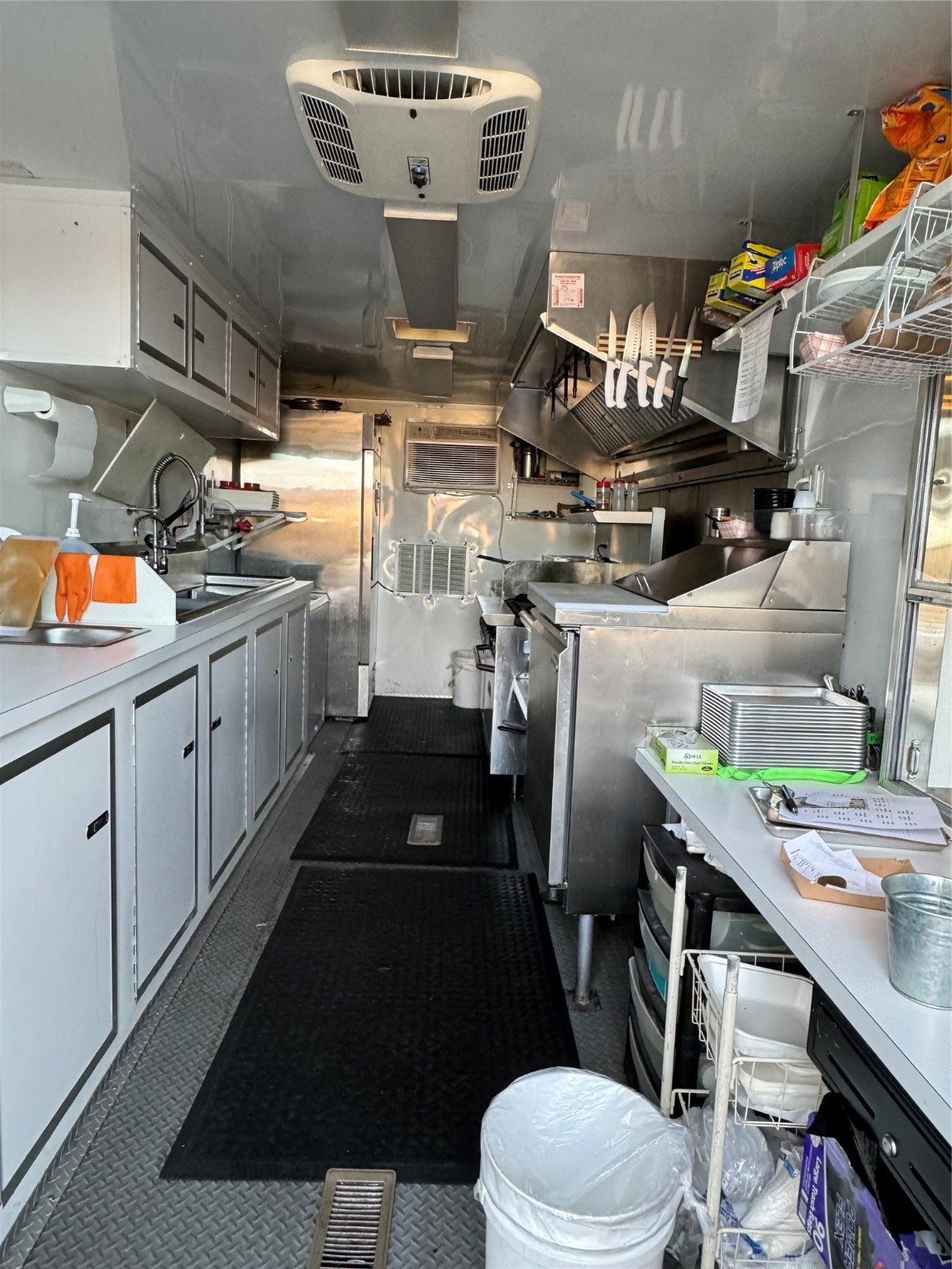 315 E Railroad Street