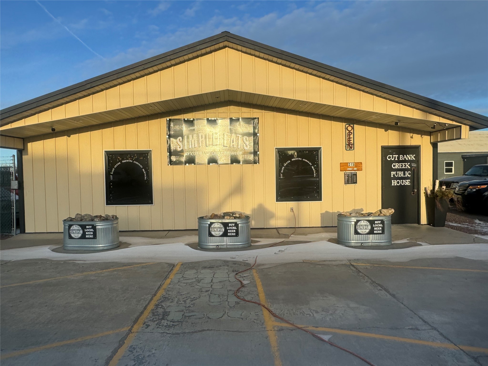 315 E Railroad Street