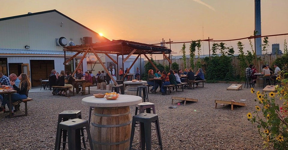 315 E Railroad Street