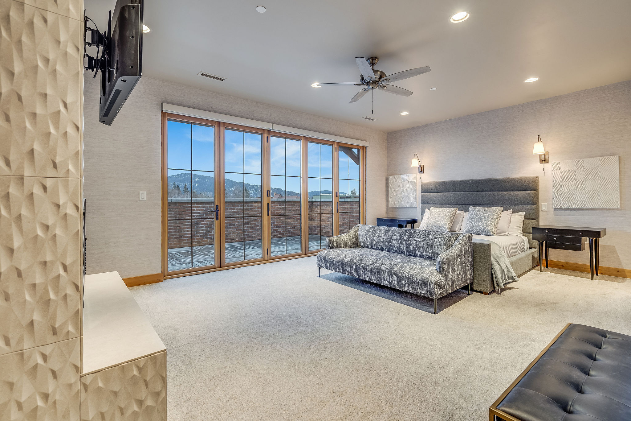 325 Central Avenue 301
