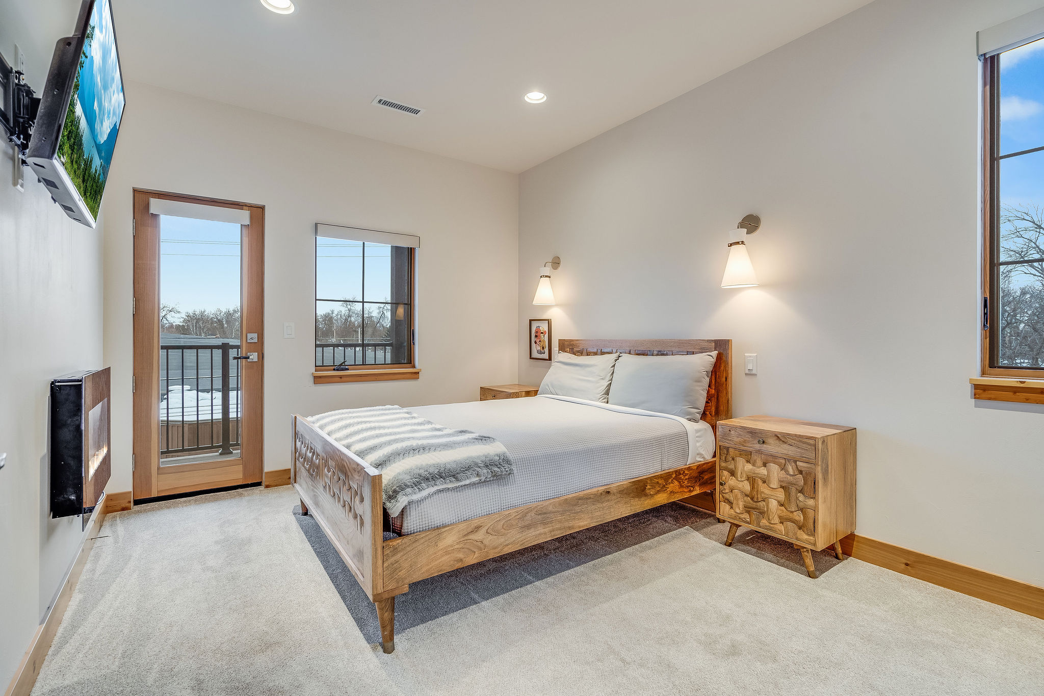 325 Central Avenue 301