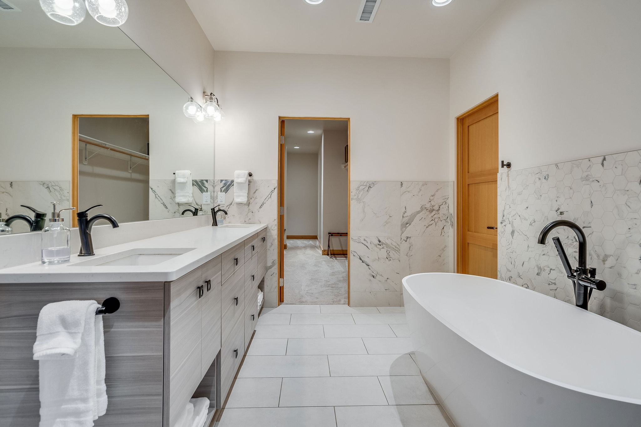 325 Central Avenue 301