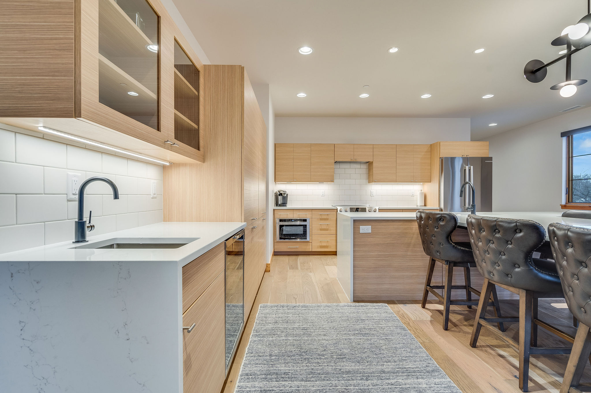 325 Central Avenue 301
