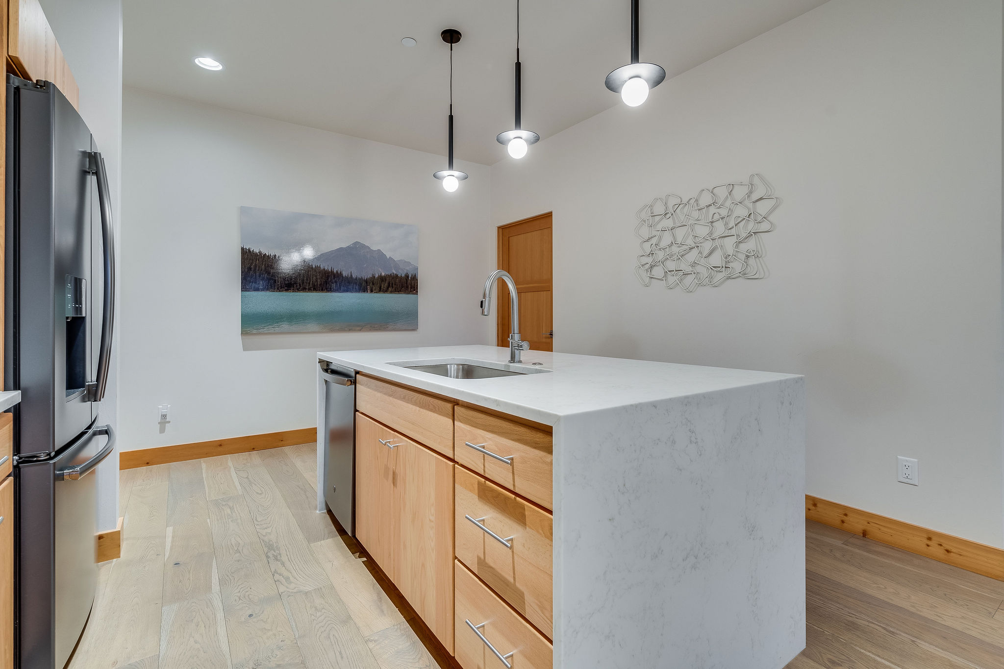 325 Central Avenue 301