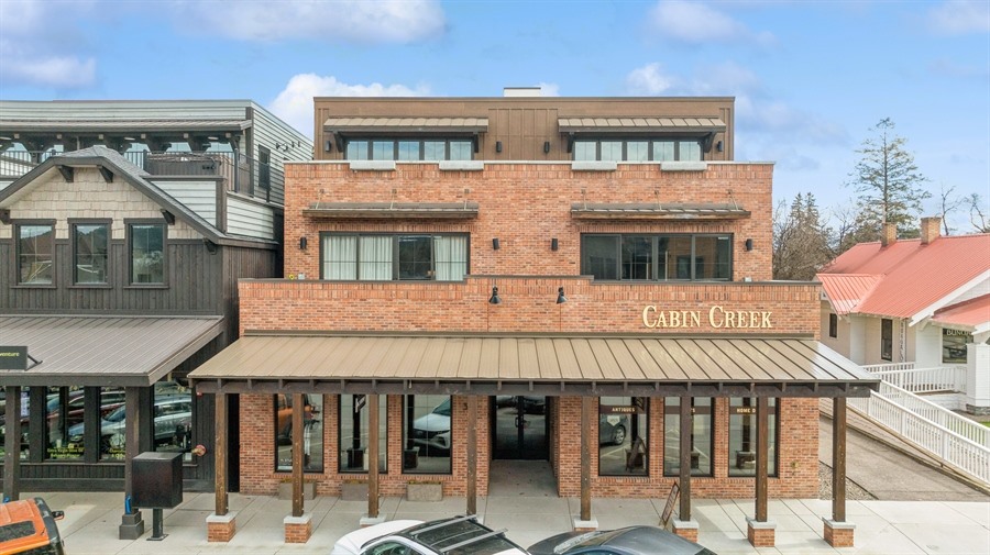 325 Central Avenue 301