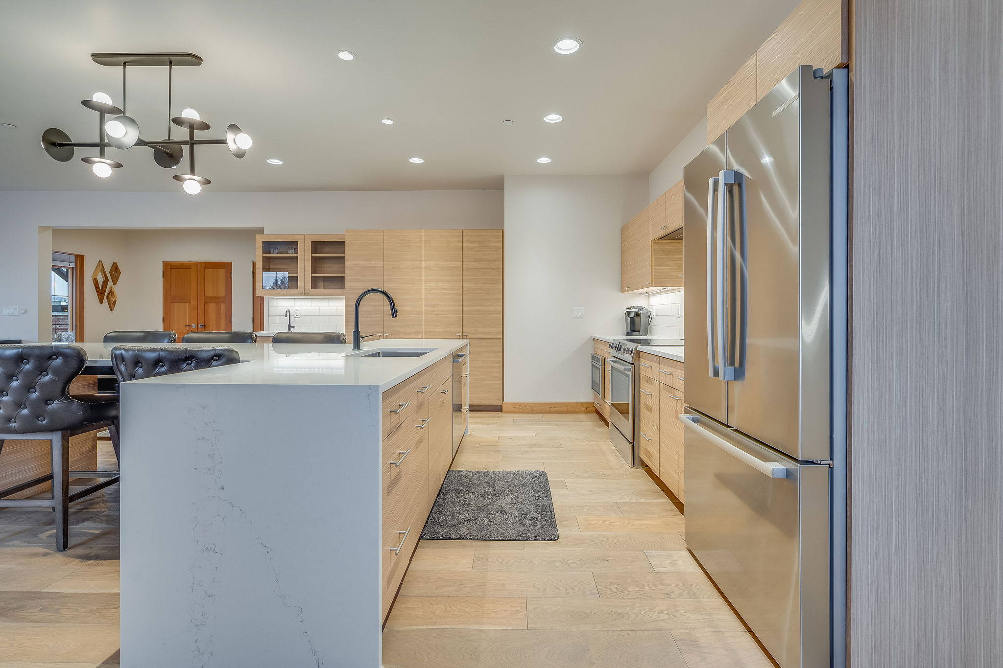 325 Central Avenue 301